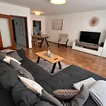 140 Qm Haus Ideal Fuer Familien Und Messebesucher Casa vacanze *