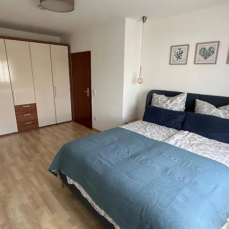 140 Qm Haus Ideal Fuer Familien Und Messebesucher Σπίτι διακοπών