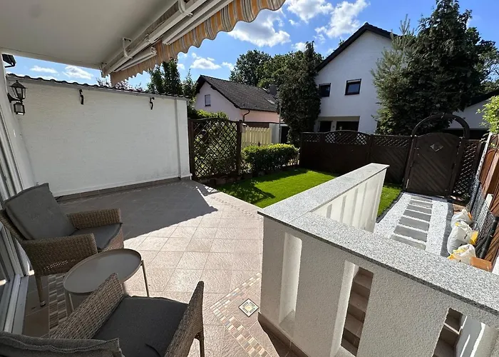 140 Qm Haus Ideal Fuer Familien Und Messebesucher * Heusenstamm