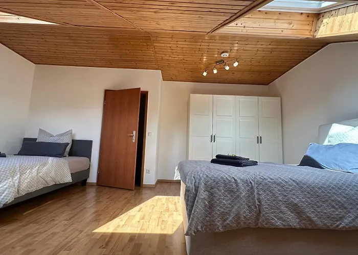 140 Qm Haus Ideal Fuer Familien Und Messebesucher Heusenstamm